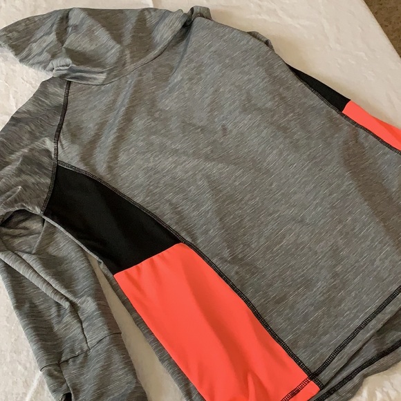 Light pullover jacket - Picture 4 of 6